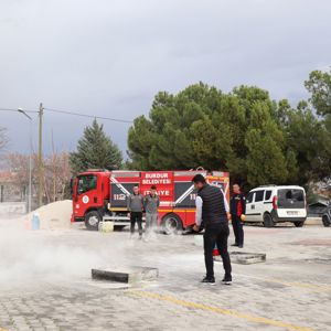 MÜDÜRLÜĞÜMÜZDE YANGIN TATBİKATI GERÇEKLEŞTİRİLDİ. - fotoğraf 4