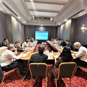 “Sosyal Hizmet Merkezlerinin Kapasitesini Güçlendirme Programı SHM Müdürleri Çalıştayı” ile “10 Afet İli Psikososyal Destek Hizmetlerinin Değerlendirilmesi Çalıştayı” Mersin’de Gerçekleştirildi - fotoğraf 3