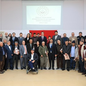 Bitlis'te 3 Aralık Dünya Engelliler Günü Farkındalık Programı Düzenlendi - fotoğraf 2