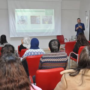 Uyuşturucuyla Mücadele ve Farkındalık Eğitimi Gerçekleştirildi... - fotoğraf 3