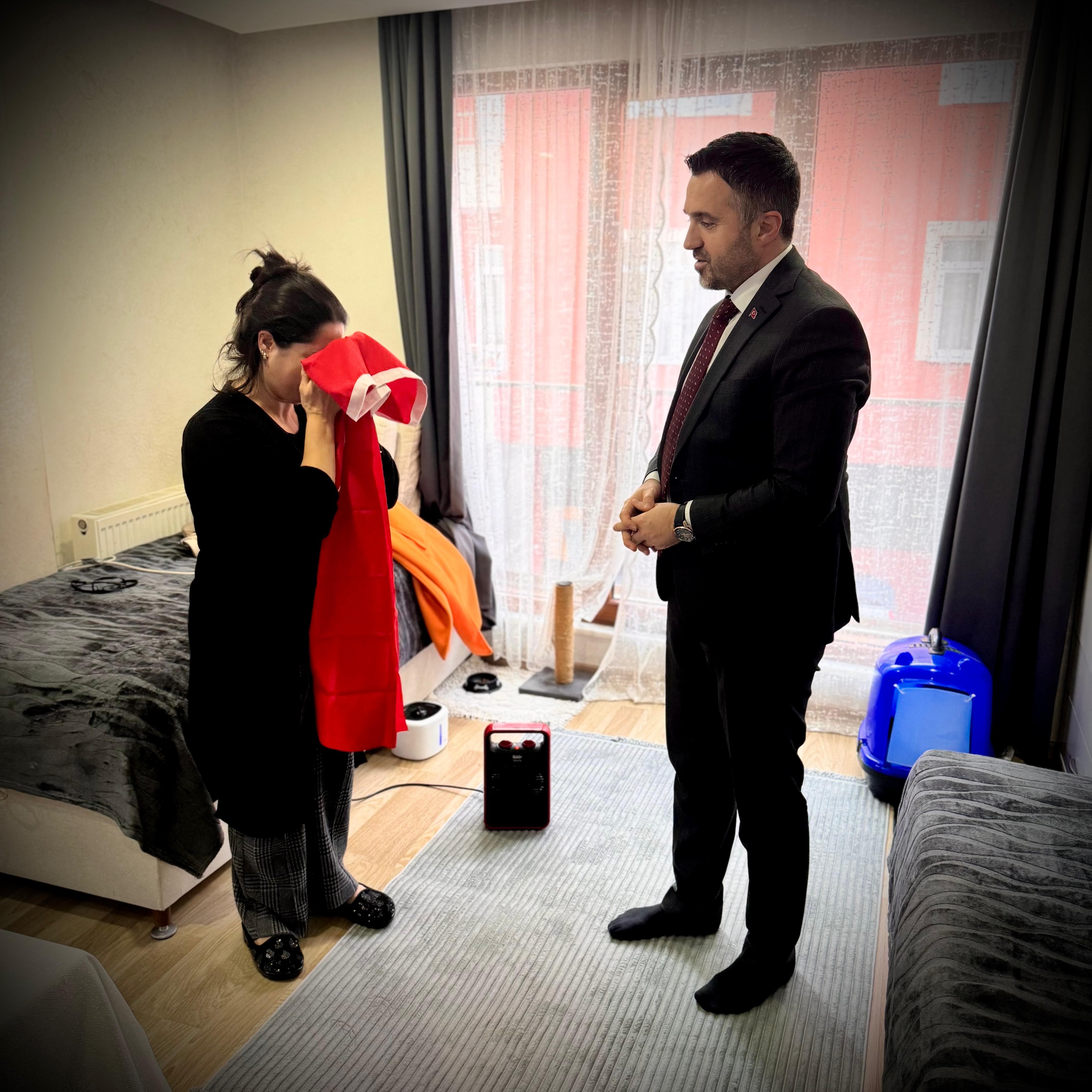 İl Müdürümüz Sn. Ömer TURAN , Şehidimiz İlfan TEKİN ‘in kıymetli ailesine Şehadet Günü vesilesiyle ziyarette bulunmuştur.