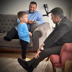 İl Müdürümüz Sn. Ömer TURAN, Şehit Yakınlarımızı ve Gazilerimizi düzenli olarak hanelerinde ziyaret etmeye devam etmektedir. - fotoğraf 3