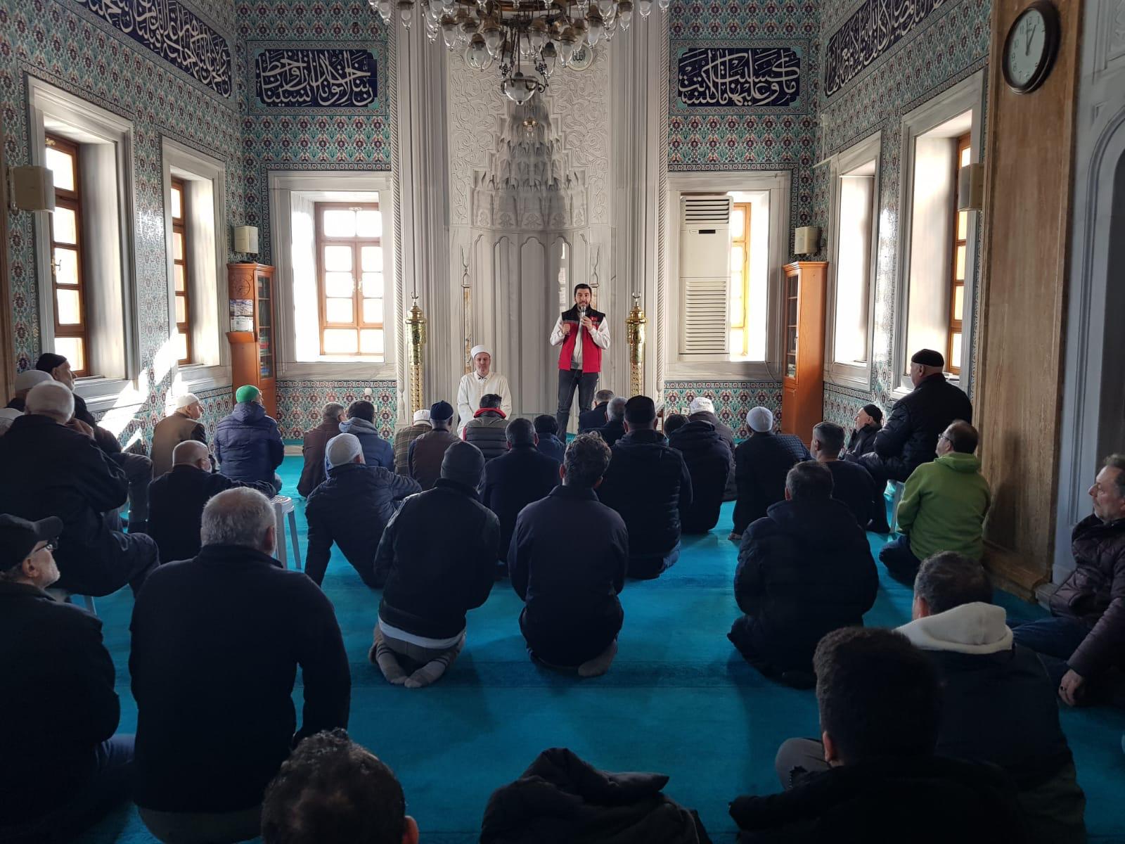 Bakanlığımızın Koruyucu ve Önleyici Hizmetleri kapsamında tüm ilçelerimizde vatandaşlarımıza yönelik Cuma Namazı öncesi Camilerde seminerlerimiz devam etmektedir.