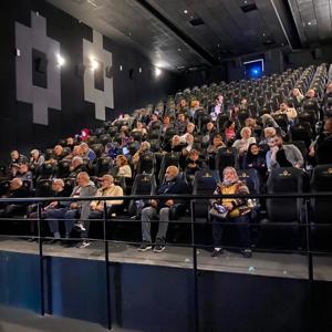 Bugün Sinema Günüydü.Kurumlarımızdan hizmet alan kardeşlerimiz ve büyüklerimizle birlikte film izlemek için bir araya geldik - fotoğraf 2