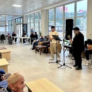 Güldal Akşit Huzurevimizde Müzik Dinletisi Gerçekleştirildi - fotoğraf 2