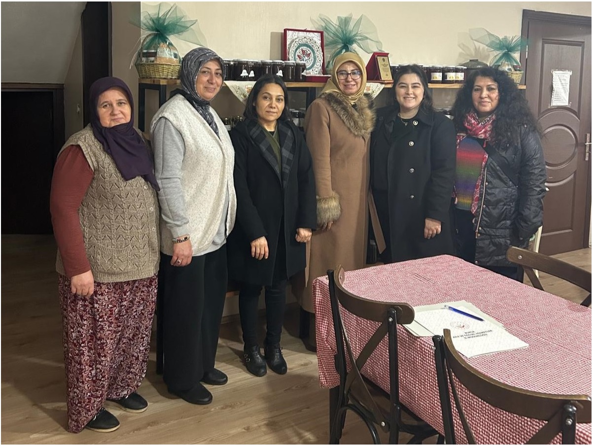 Sürdürülebilir Başarı İçin Kadın Kooperatifleriyle El Birliği