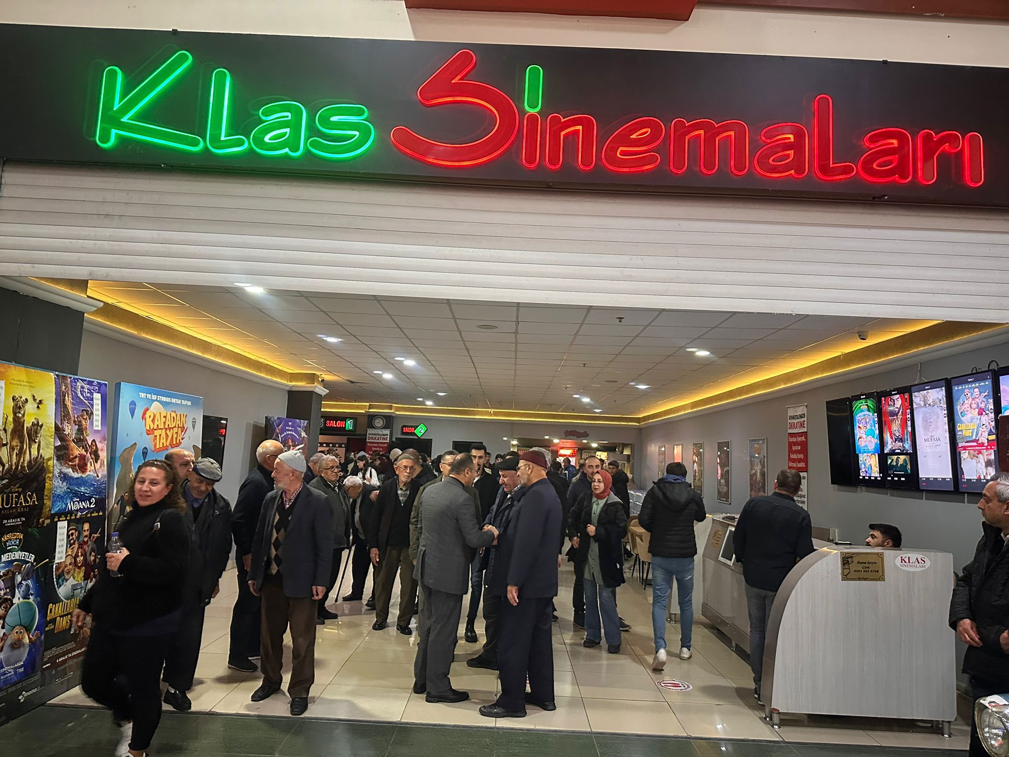 Bugün Sinema Günüydü. 🎥 - fotoğraf 4
