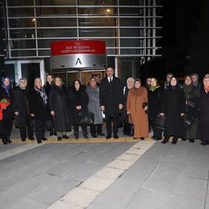 Kahraman şehitlerimizin emaneti anneleri ve eşleri için Genel Müdürlüğümüz tarafından düzenlenen Kahramanların İzinde Anadolu Gezi Programı - fotoğraf 3