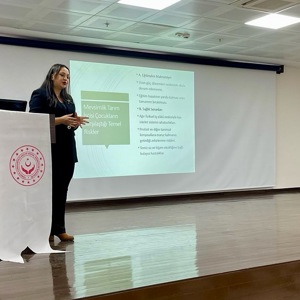 Müdürlüğümüz Personellerine 'Risk Altındaki Çocuklar ve Eğitimleri' Konusunda Eğitim Verildi - fotoğraf 1