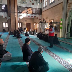İl Müdürlüğümüze bağlı Sosyal Hizmet Merkezlerimiz tarafından ilimiz genelindeki camilerde cuma namazı öncesi koruyucu ve önceliyici hizmetlerimiz kapsamında eğitimlerimiz devam ediyor. - fotoğraf 4