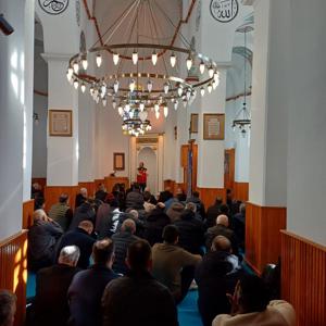 İl Müdürlüğümüze bağlı Sosyal Hizmet Merkezlerimiz tarafından ilimiz genelindeki camilerde cuma namazı öncesi koruyucu ve önceliyici hizmetlerimiz kapsamında eğitimlerimiz devam ediyor. - fotoğraf 2