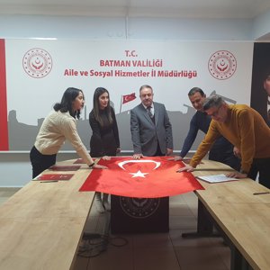 "İl Müdürlüğümüz Bünyesinde Aday Memurluktan, Asli Memurluğa Geçen Memurlara Yemin Töreni" - fotoğraf 1
