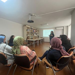 Afetlere Hazırlığımızı Artırmak ve Personelimizi Güçlendirmek Amacıyla, "Afet ve Acil Durumlarda Psikososyal Destek Hizmetleri Farkındalık Eğitimleri" İstanbul Genelinde Hızla Devam Etmektedir. - fotoğraf 2