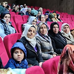 "Eğitimci-Aile Danışmanı İkbal Gürpınar'ın"Mutlu Aile,Mutlu Eşler"söyleşisi ile başlayan Aile Okulu açılışı" - fotoğraf 2