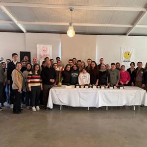 İl Müdürlüğümüze Bağlı İstanbul Görme Engelliler Rehabilitasyon Merkezimizde 7-14 Ocak Beyaz Baston Görme Engelliler Haftası Hizmet Alan Engellilerimizle Birlikte Neşe ile Kutlandı. - fotoğraf 4