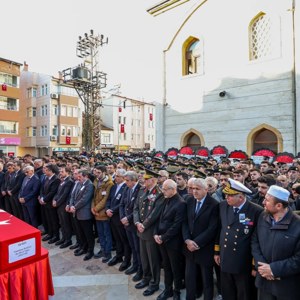 Aziz Şehidimiz Teğmen Tunahan Dağlı’yı Son Yolculuğuna Uğurladık - fotoğraf 3