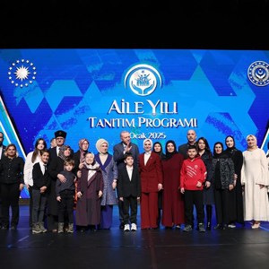 Cumhurbaşkanı Erdoğan ve Aile ve Sosyal Hizmetler Bakanımız Göktaş, Aile Yılı Tanıtım Programı'na katıldı - fotoğraf 5
