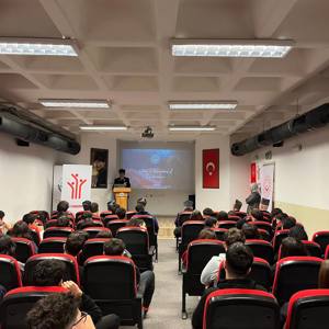 Sosyal Hizmet Merkezlerimiz Tarafından İlçelerimizdeki Kahraman Gazilerimiz ve Kıymetli Şehit Yakınlarımız Yarınımızın Teminatı Çocuklarımız ve Gençlerimizle Buluşmaya Devam Ediyor. - fotoğraf 4