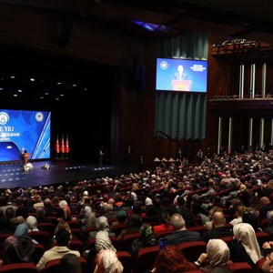 Cumhurbaşkanı Erdoğan ve Aile ve Sosyal Hizmetler Bakanımız Göktaş, Aile Yılı Tanıtım Programı'na katıldı - fotoğraf 5