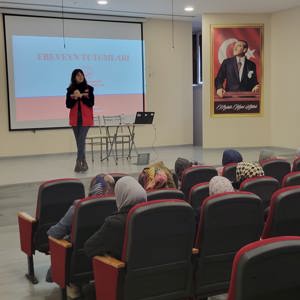 İl Müdürlüğümüze Bağlı Sosyal Hizmet Merkezlerimiz Tarafından İlimiz Genelindeki Okullarda Düzenlediğimiz Eğitimlerimiz Düzenli Olarak Devam Ediyor. - fotoğraf 2