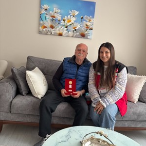 İl Müdürlüğümüze bağlı Sosyal Hizmet Merkezlerimiz tarafından İl genelinde kıymetli Şehit Yakınlarımızı ve Kahraman Gazilerimizi ziyaretlere devam ediyoruz. - fotoğraf 7
