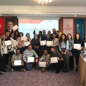 Modüler Aile Eğitim Programı Eğitici Eğitimi Ankara’da Gerçekleştirildi - fotoğraf 6