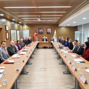 Ailenin Korunması ve Güçlendirilmesi Vizyon Belgesi ve Eylem Planı 2024 Yılı 1. İl Koordinasyon Kurulu Toplantısı Gerçekleştirildi - fotoğraf 1