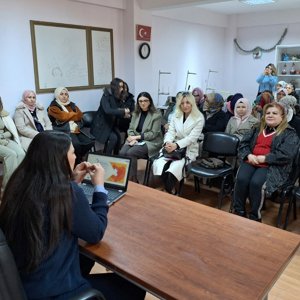 Batman Belediyesi Kadın ve Aile Hizmetleri Müdürlüğü "Öğrenen Mahalleler,Bilinçli Aileler" projesi - fotoğraf 4