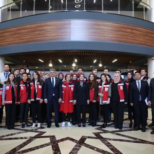 Aile ve Sosyal Hizmetler Bakanımız Göktaş: "43 bin 921 gencimiz Aile ve Gençlik Fonu'na başvurdu" - fotoğraf 7