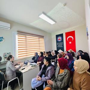 İl Müdürlüğümüze Bağlı Sosyal Hizmet Merkezlerimiz Tarafından İlimiz Genelindeki Okullarda Düzenlediğimiz Eğitimlerimiz Düzenli Olarak Devam Ediyor. - fotoğraf 2