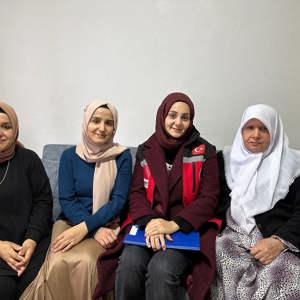 İl Müdürlüğümüze bağlı Sosyal Hizmet Merkezlerimiz tarafından İl genelinde kıymetli Şehit Yakınlarımızı ve Kahraman Gazilerimizi ziyaretlere devam ediyoruz.  - fotoğraf 7