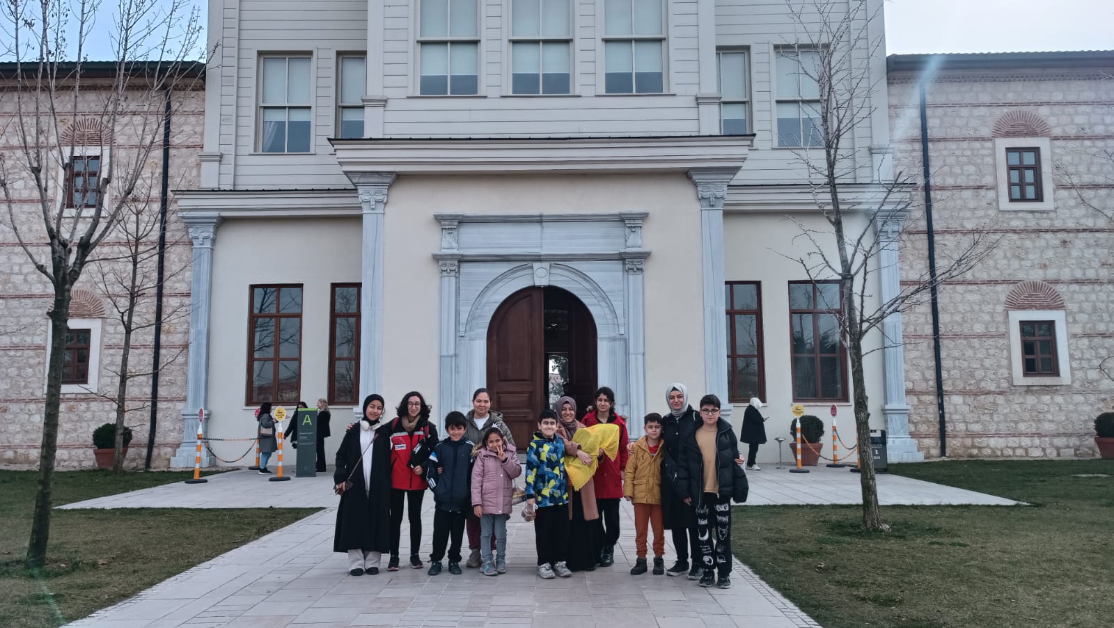 Sosyal ve Ekonomik Destek (SED) Hizmet Modelinden yararlanan çocuklarımıza Okul Destek (ODES) Projesi kapsamında etkinlikler düzenlemeye devam ediyoruz.