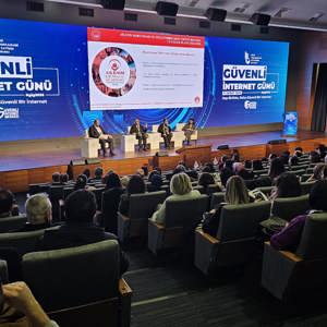 Genel Müdürümüz Tuncay Cevheroğlu ‘Güvenli İnternet ve Aile Paneli’ne Katıldı - fotoğraf 3
