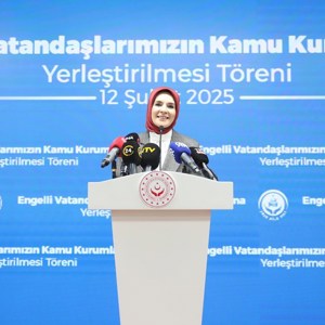 Bakanımız Göktaş, "Engelli Vatandaşların Kamu Kurumlarına Yerleştirilmesi Töreni"ne katıldı - fotoğraf 7
