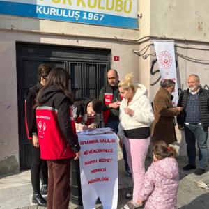 Mobil sosyal hizmet noktalarında koruyucu ve önleyici sosyal hizmet modelleri, şikayet mekanizmaları hakkında farkındalık oluşturmuş, bilgilendirme ve broşür dağıtımı gerçekleştirilmiştir. - fotoğraf 5