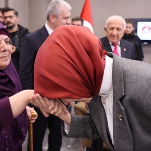 Bakanımız Göktaş, Meliha Ercan ve Asım Cengiz Huzurevi Yaşlı Bakım ve Rehabilitasyon Merkezlerinin Açılışını Yaptı - fotoğraf 5