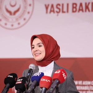 Bakanımız Göktaş, Meliha Ercan ve Asım Cengiz Huzurevi Yaşlı Bakım ve Rehabilitasyon Merkezlerinin Açılışını Yaptı - fotoğraf 7