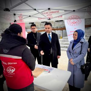 2025 Aile Yılı kapsamında “Ailemiz Geleceğimiz” konu başlığında tanıtım ve bilgilendirme faaliyetleri İl Müdürümüz Sn. Ömer TURAN 'ın katılımı ile gerçekleştirilmiştir. - fotoğraf 2
