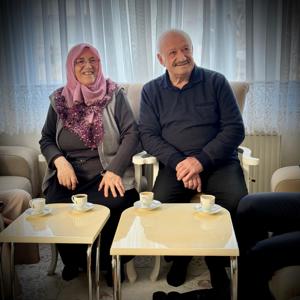 2025 Aile Yılı kapsamında başlattığımız "Kırk Yıllık Hatır Bir Satır" projesi ile 40 yılı aşkın süredir evliliğini devam ettiren çınarlarımızı ziyaret ediyoruz. - fotoğraf 1