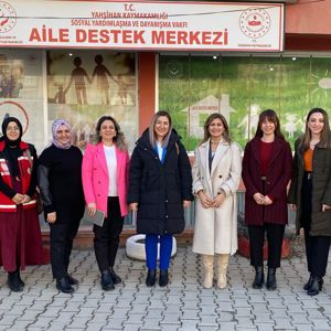 İl Müdürümüz Sayın Çiğdem AÇIKYILDIZ KAZEL, Yahşihan Aile Destek Merkezini ve Sosyal Dayanışma Merkezini ziyaret etti. - fotoğraf 1