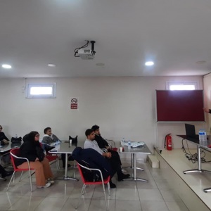 İl Müdürlüğü Bakım Sonrası Rehberlik ve İzleme Birimi tarafından, istihdam hakkından yararlanarak işe yeni başlayan personele yönelik "İşe Uyum Semineri" düzenlendi. - fotoğraf 1