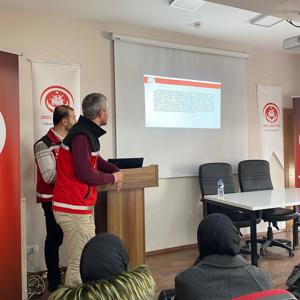 “Türkiye Aile Yılı Söyleşileri” Kapsamında “Engelli Hakları ve Erişilebilirlik” Konuşuldu. - fotoğraf 3