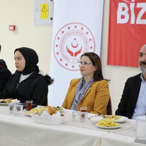Evlenecek Gençlere Destek Projesi Kapsamında Kredi İmkanından Faydalanan Çiftlerle Kahvaltı Programı - fotoğraf 2