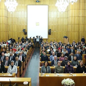 Bakanımız Göktaş, TBMM'de düzenlenen "Kadına Yönelik Şiddetle Mücadele Farkındalık Eğitimi"nin açılış programına katıldı - fotoğraf 3