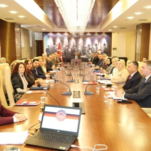 Kadına Yönelik Şiddetle Mücadele İl Koordinasyon, İzleme ve Değerlendirme Toplantısı Gerçekleşti - fotoğraf 3
