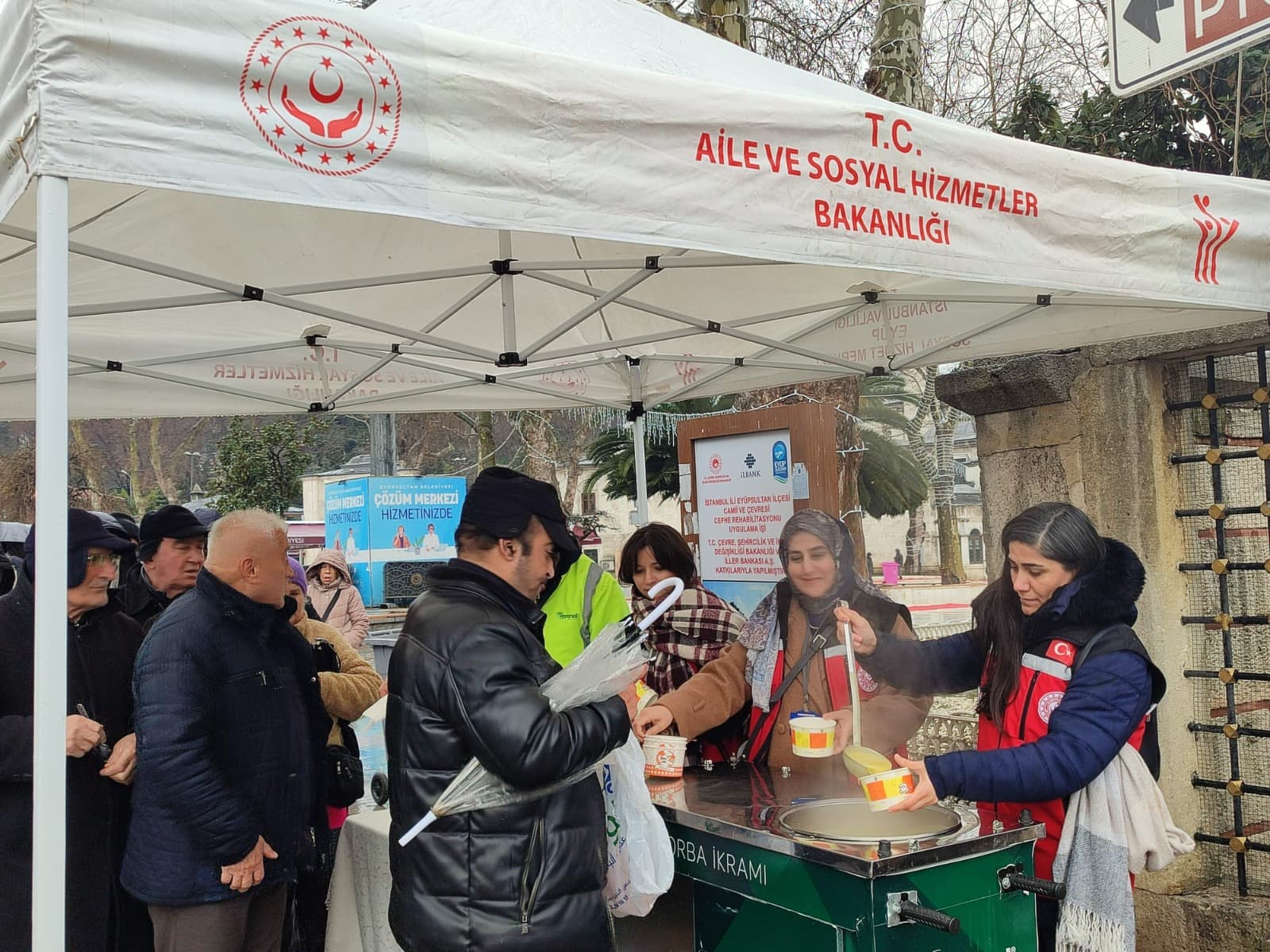 İl Genelinde sahaya çıkan ekiplerimiz koruyucu ve önleyici sosyal hizmet modelleri hakkında farkındalık oluşturmuş, bilgilendirme ve broşür dağıtımı gerçekleştirilmiştir.