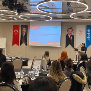 Kadın ve Kız Çocuklarına Yönelik Eğitici Eğitimi Düzenlendi - fotoğraf 1