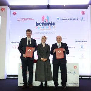 Aile ve Sosyal Hizmetler Bakanımız Göktaş, "Benimle Oynar mısın?" projesinin imza töreninde konuştu - fotoğraf 2