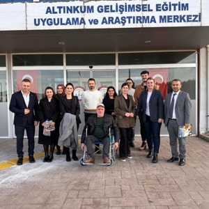 Otizm Farkındalığı İçin Birlikte Güçlü Adımlar - fotoğraf 1