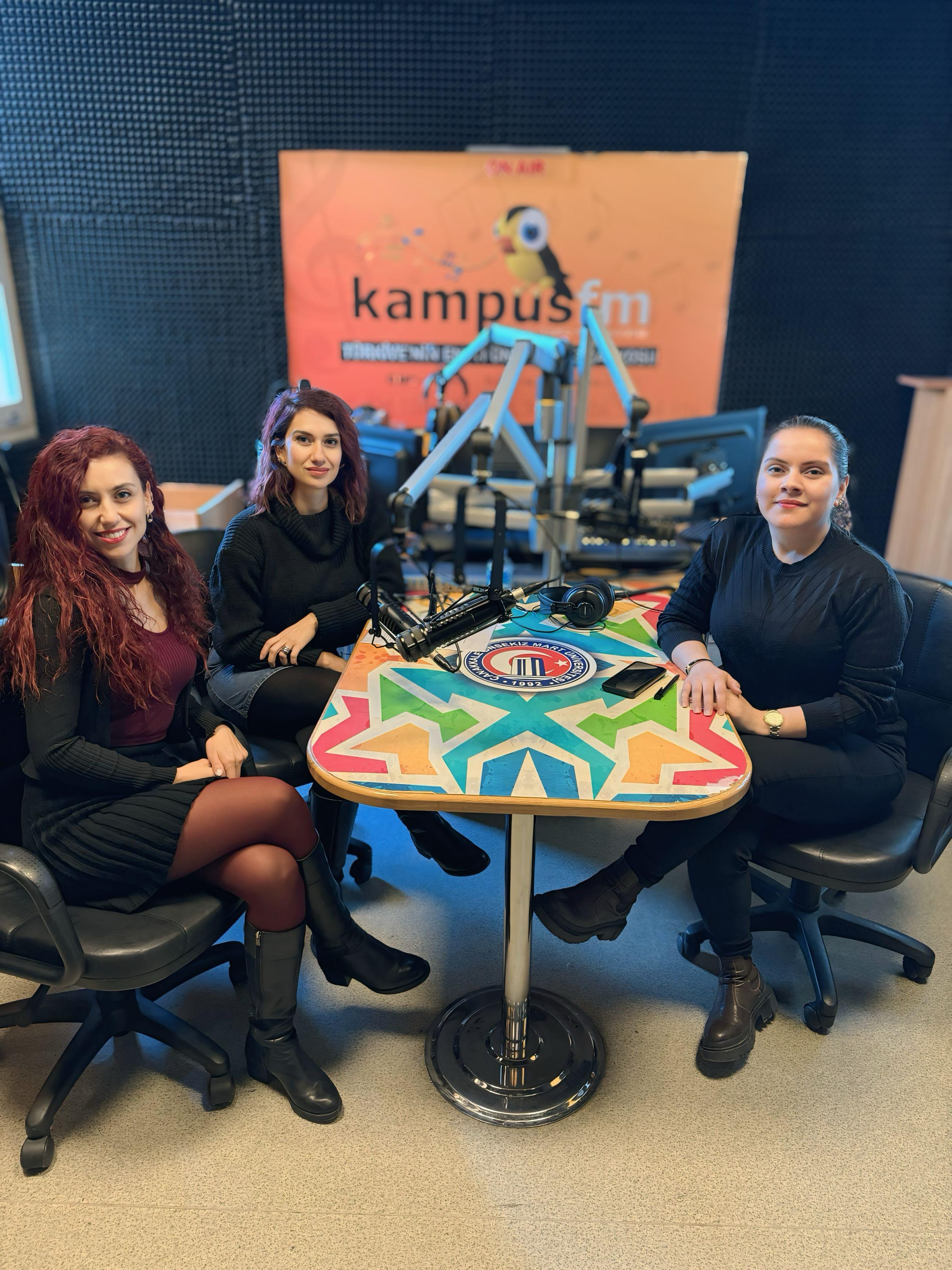 Kampüs FM'de "Aile İçi İletişim" Konuşuldu